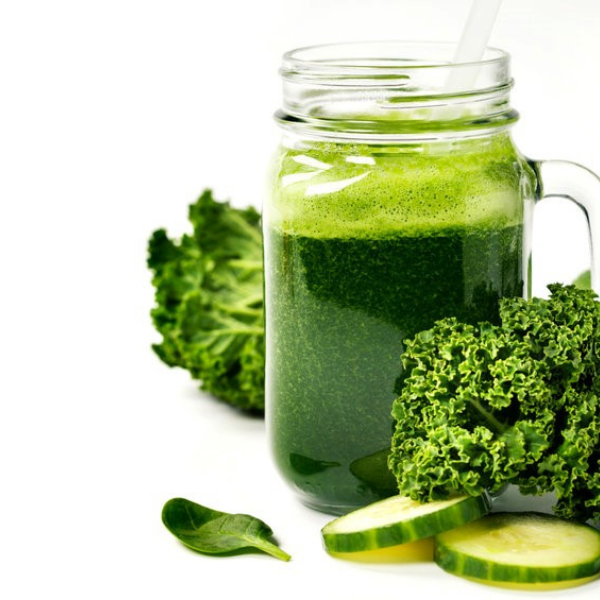 Hale to the Kale Smoothie Recipe by Dr. Daryl