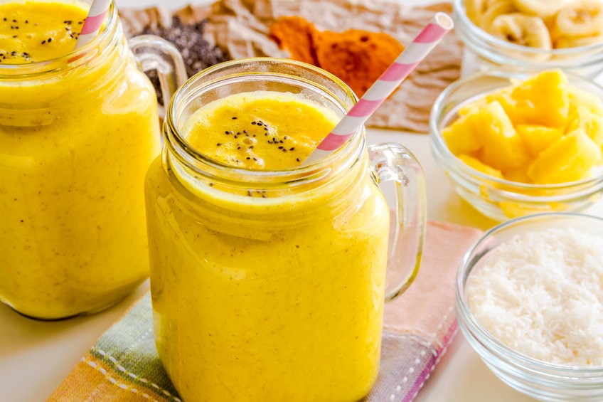 Mango Turmeric Detox Smoothie Recipe by Dr. Daryl