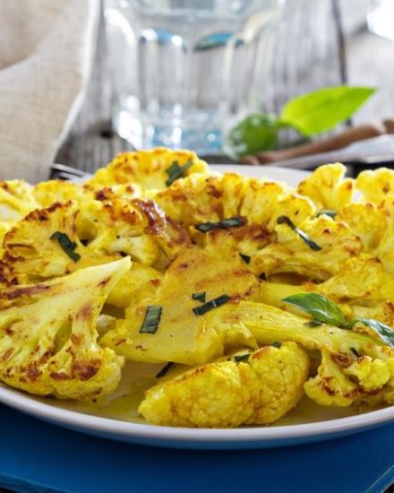 Alkaline Diet Recipe: Cauliflower Steaks With Ginger, Turmeric, And Cumin